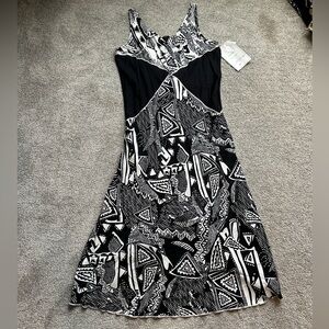 Boutique Brand Women’s Black and White Dress